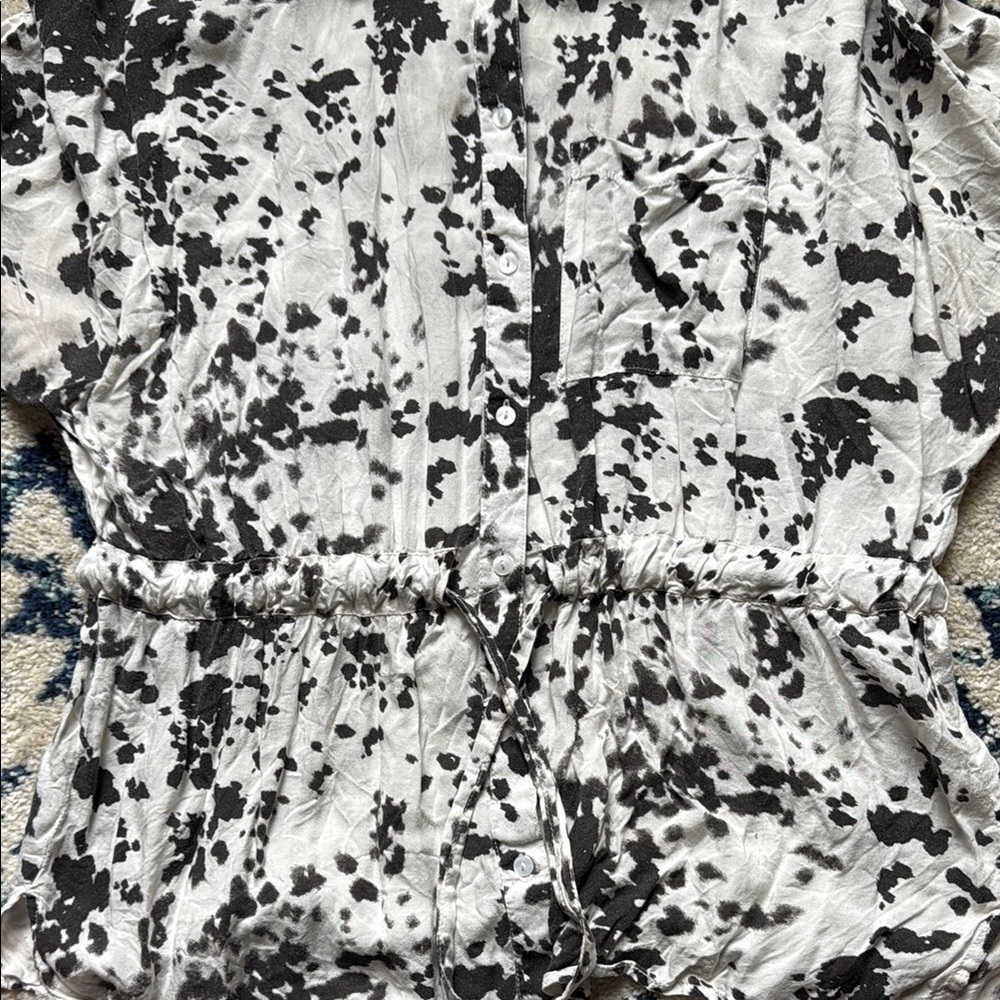 Wrangler Black and White cow Print button up - Picture 3 of 3